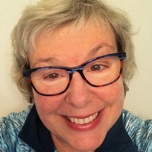 Meet your Posher, Renee